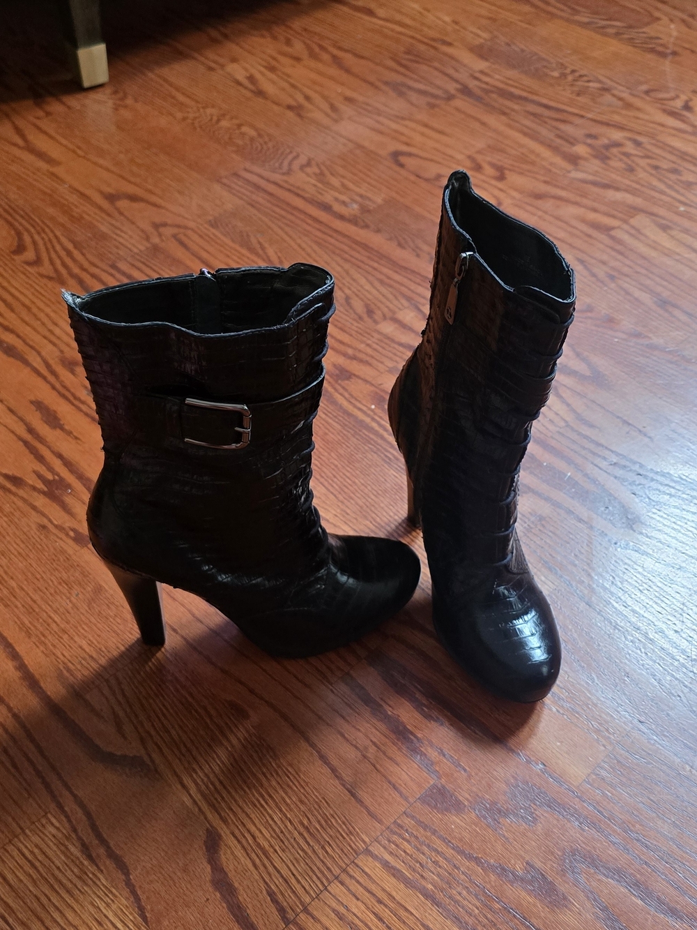 Talbots Black Leather Croc Embossed Ankle Boots Size 8B High Heel Buckle Brazil